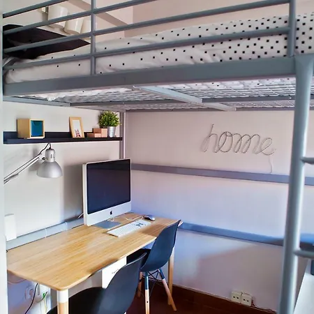Acogedor Apartamento En Zona Casco Viejo. Bilbao